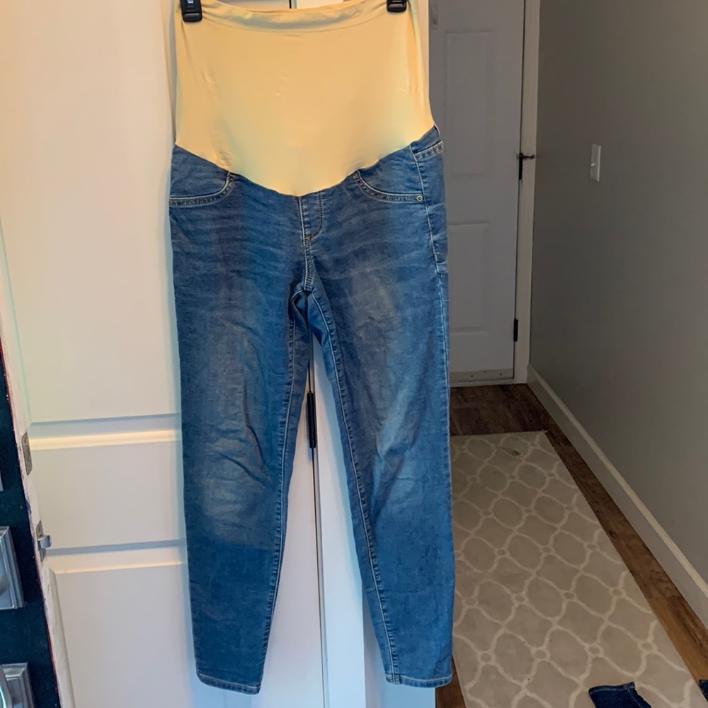 Maternity jeggings